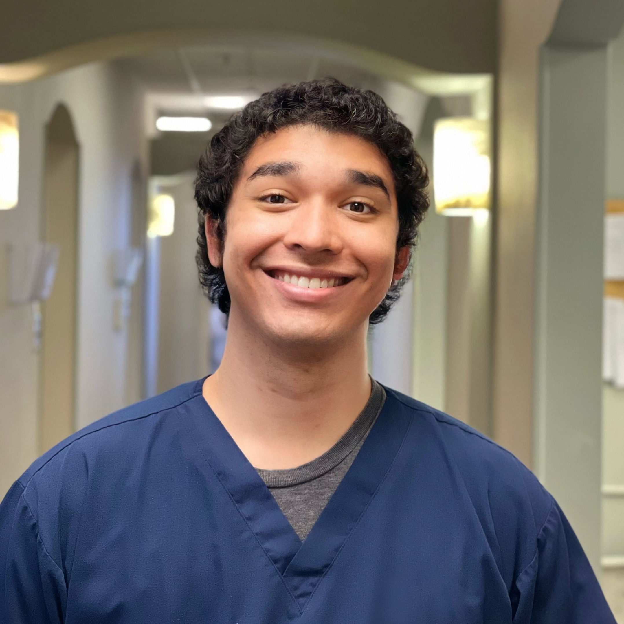 Daniel Savedra - Dental Assistant